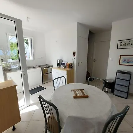 Magnifique Maison Face A La Villa *